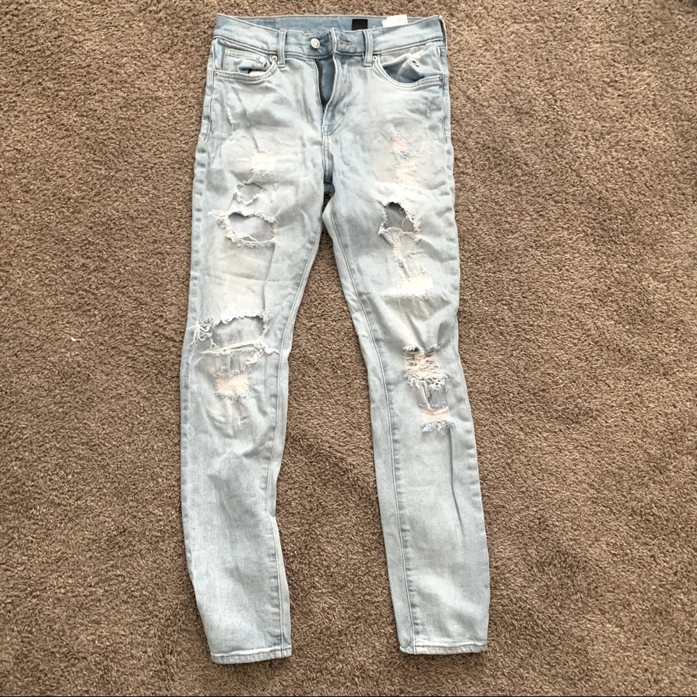 Men’s Distressed Skinny Jeans